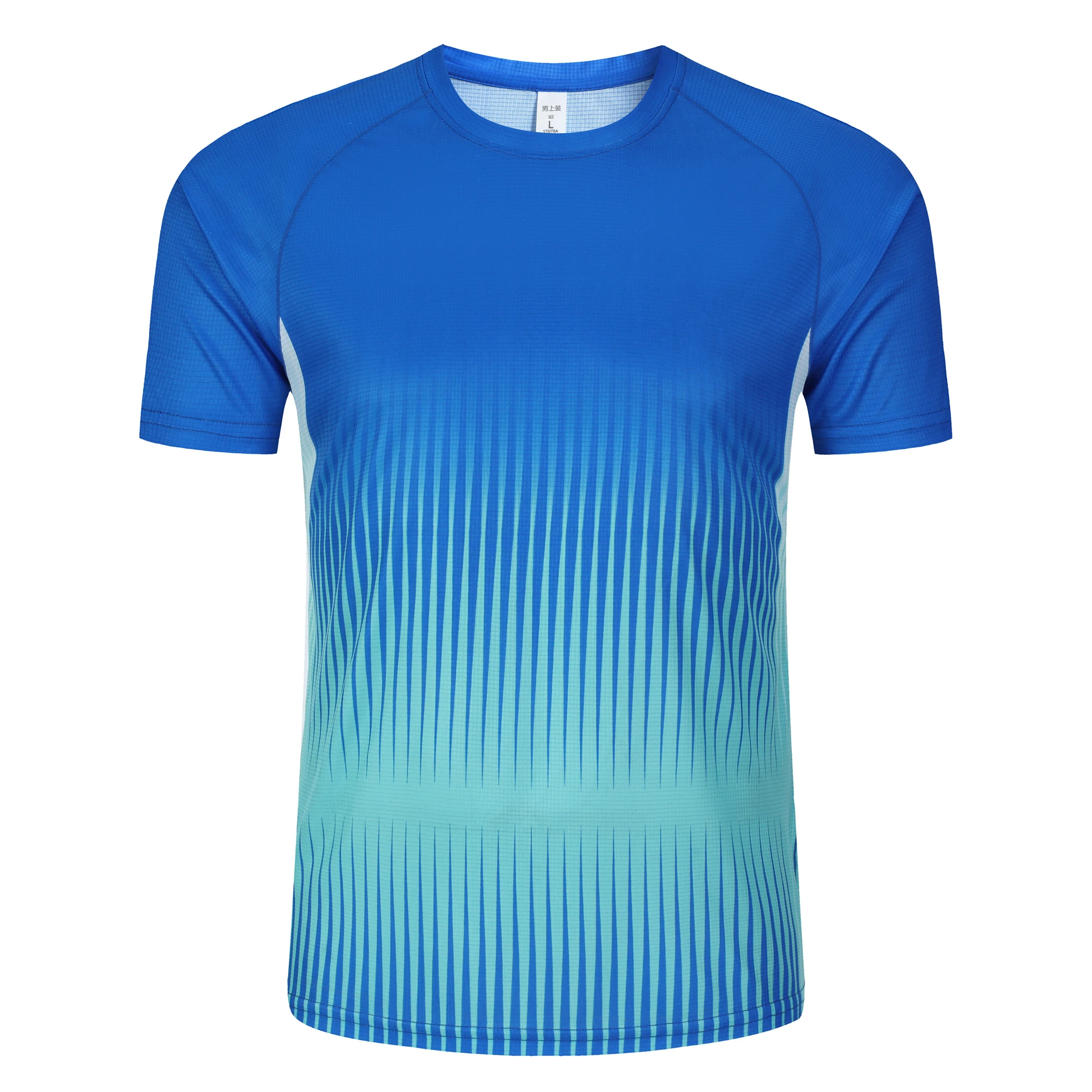 Modisches T-Shirt mit Farbverl – Badminton Asia Bewertung und Preis